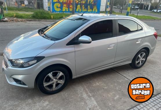 Autos - Chevrolet PRISMA LTZ  2017 Nafta 94000Km - En Venta
