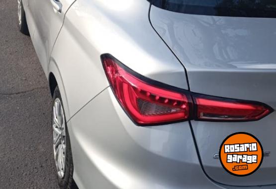 Autos - Fiat Cronos Atractive 2022 Nafta 78000Km - En Venta