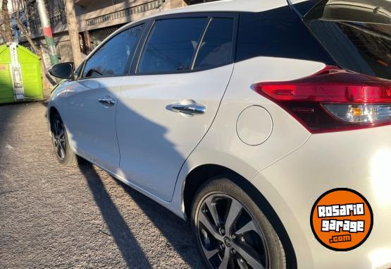 Autos - Toyota YARIS S 2022 Nafta 72500Km - En Venta