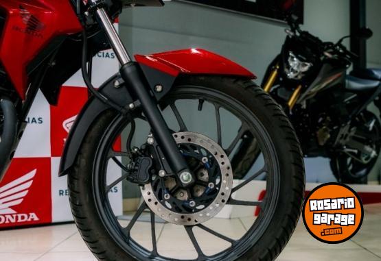 Motos - Honda CB 125 TWISTER 2023 Nafta 1800Km - En Venta