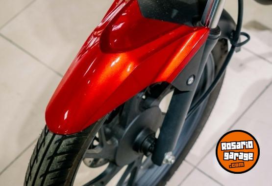 Motos - Honda CB 125 TWISTER 2023 Nafta 1800Km - En Venta