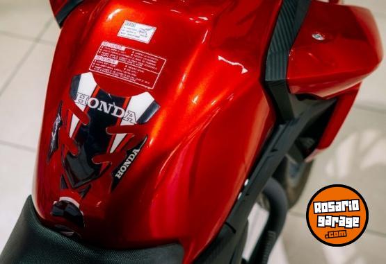 Motos - Honda CB 125 TWISTER 2023 Nafta 1800Km - En Venta