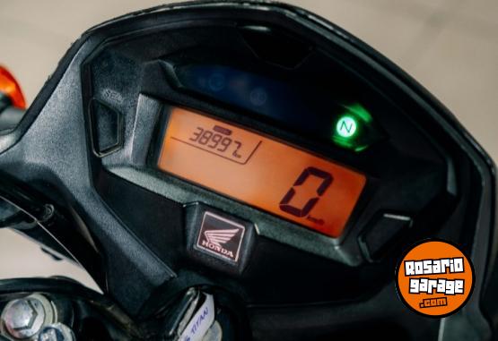 Motos - Honda TITAN 150 2016 Nafta 38000Km - En Venta