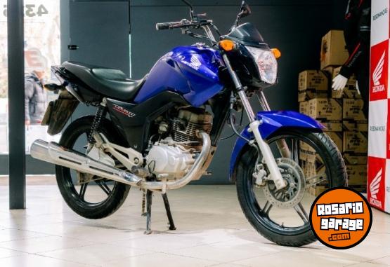 Motos - Honda TITAN 150 2016 Nafta 38000Km - En Venta