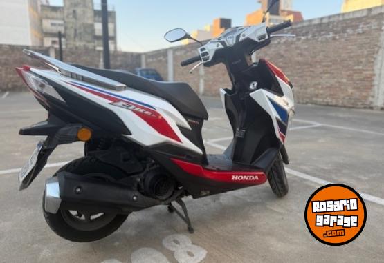 Motos - Honda New Elite 2021 Nafta 9400Km - En Venta