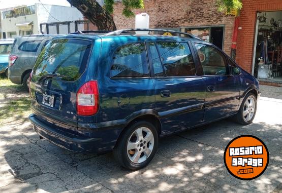 Autos - Chevrolet Zafira 2003 Nafta 111111Km - En Venta