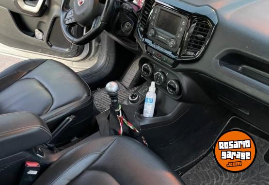 Camionetas - Fiat TORO FREEDON PACK 4X4 2016 Diesel 111000Km - En Venta