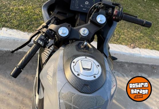 Motos - CF 300 SR 2024 Nafta 7200Km - En Venta
