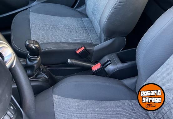 Autos - Peugeot 208 2018 Nafta 89000Km - En Venta