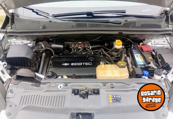 Camionetas - Chevrolet Tracker LTZ + AUT FWD 2014 GNC 127000Km - En Venta