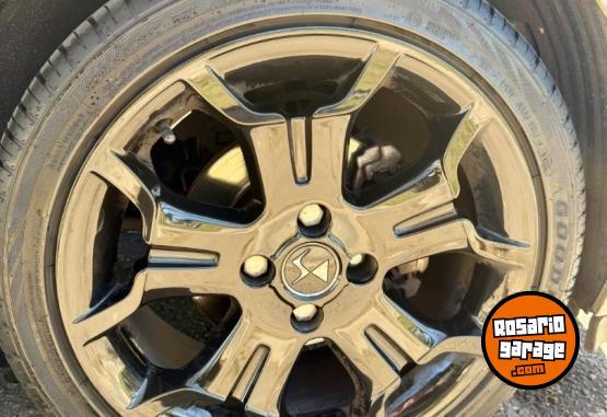 Autos - DS DS 3 VTI 1.6 SO CHIC 2015 Nafta 70200Km - En Venta