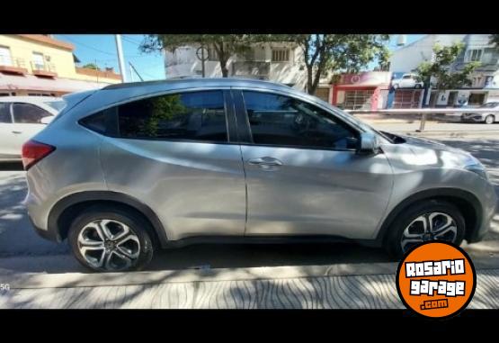 Autos - Honda Hrv Exl 2016 Nafta 160000Km - En Venta