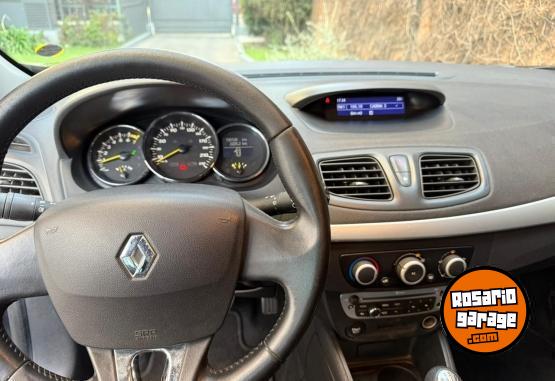 Autos - Renault Fluence Dynamique 2.0 2014 Nafta 130000Km - En Venta
