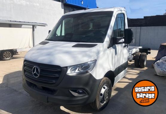 Camiones y Grúas - Mercedes-Benz Sprinter 517CDI - En Venta