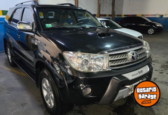Camionetas - Toyota sw4 srv 2010 Diesel 166000Km - En Venta