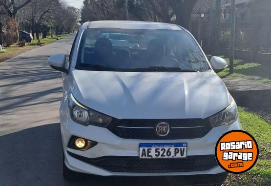 Autos - Fiat Cronos drive 2020 GNC 88000Km - En Venta