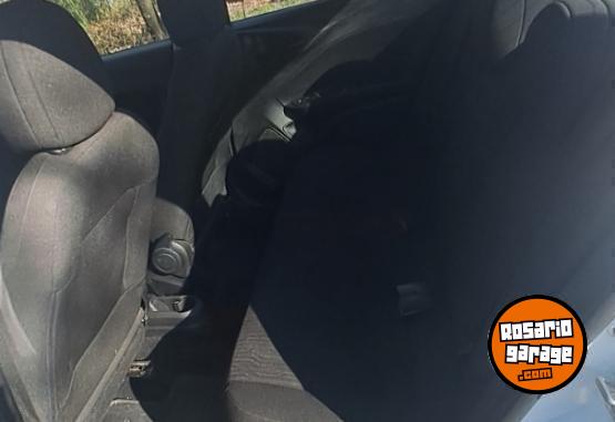 Autos - Fiat Cronos drive 2020 GNC 88000Km - En Venta