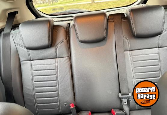 Autos - Ford Fiesta Titanium 2015 Nafta 95000Km - En Venta