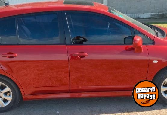 Autos - Nissan TIIDA TEKNA 2010 GNC 215000Km - En Venta