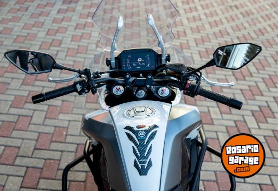 Motos - CF MT 650 2023 Nafta 6382Km - En Venta