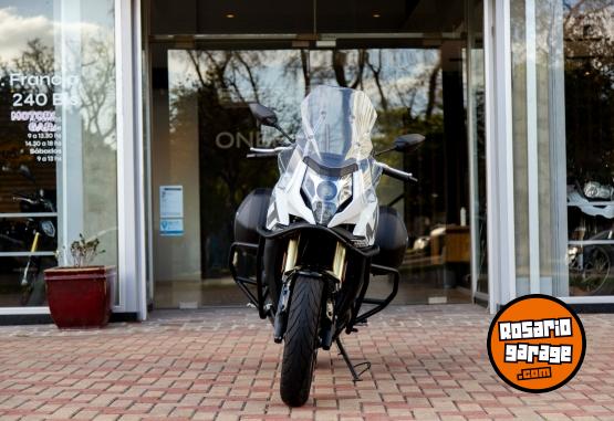 Motos - CF MT 650 2023 Nafta 6382Km - En Venta