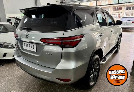 Camionetas - Toyota SW4 SRX 2.8 TDI 7 As 2021 Diesel 62000Km - En Venta