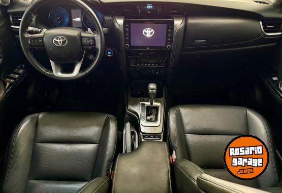 Camionetas - Toyota SW4 SRX 2.8 TDI 7 As 2021 Diesel 62000Km - En Venta