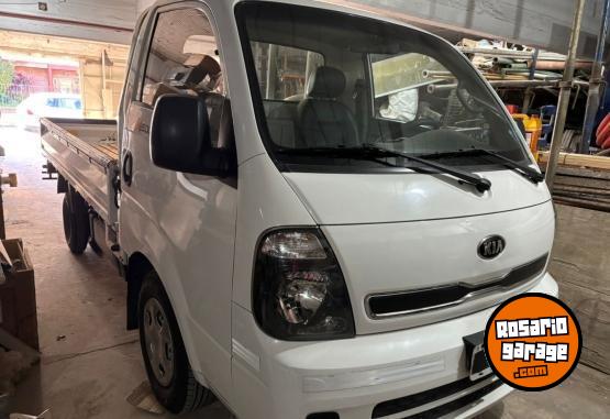 Camiones y Gras - Kia K2500 - En Venta