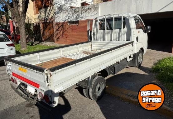 Camiones y Gras - Kia K2500 - En Venta