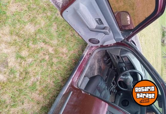 Autos - Renault 19 1995 GNC 111111Km - En Venta