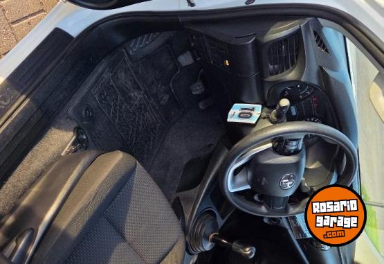 Camionetas - Toyota Hilux 2018 Diesel 81000Km - En Venta