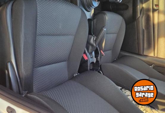 Camionetas - Toyota Hilux 2018 Diesel 81000Km - En Venta