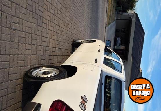 Camionetas - Toyota Hilux 2018 Diesel 81000Km - En Venta