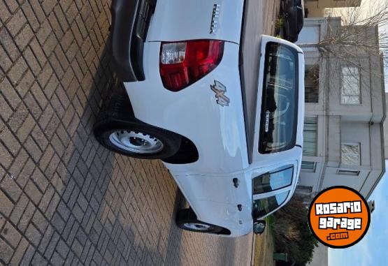 Camionetas - Toyota Hilux 2018 Diesel 81000Km - En Venta