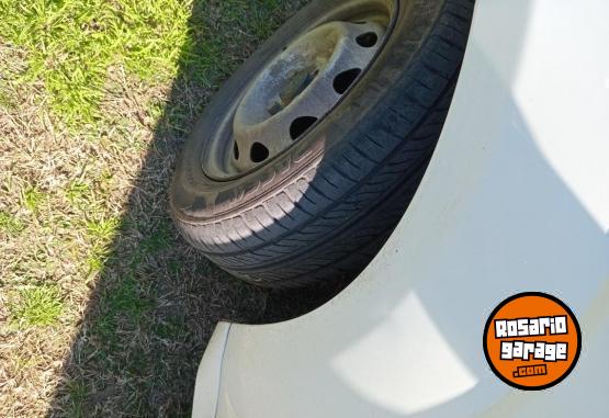 Utilitarios - Fiat Fiorino 2015 GNC 250000Km - En Venta