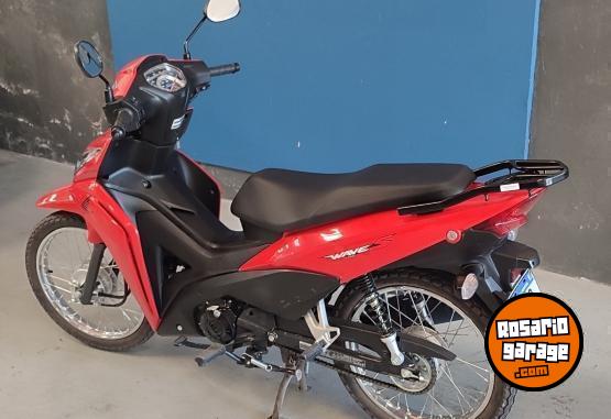 Motos - Honda WAVE 110S 2024 Nafta 1600Km - En Venta