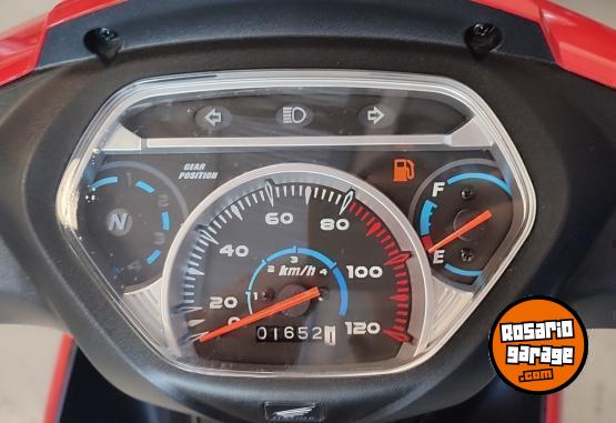 Motos - Honda WAVE 110S 2024 Nafta 1600Km - En Venta