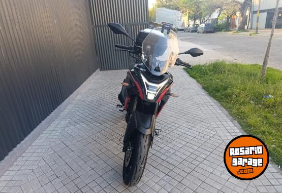 Motos - Voge DS 300 2024 Nafta 5700Km - En Venta