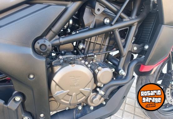 Motos - Voge DS 300 2024 Nafta 5700Km - En Venta