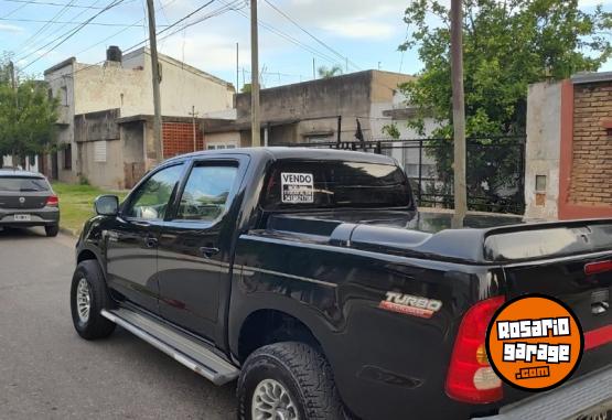 Camionetas - Toyota HILUX 4X2 C/D SR 3 2006 Diesel 302000Km - En Venta