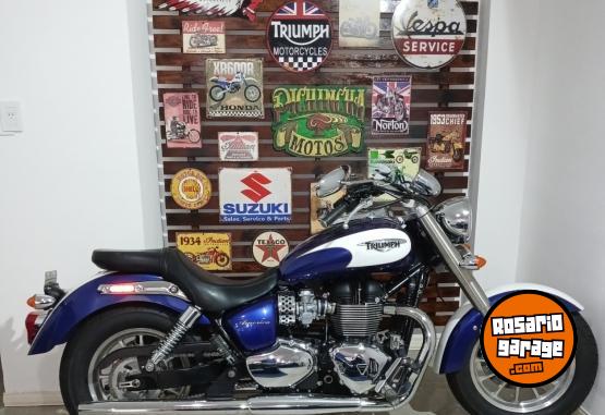 Motos - Triumph Amrica 900cc 2013 Nafta 9000Km - En Venta