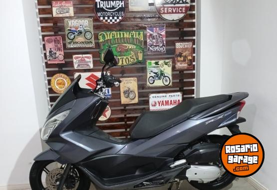 Motos - Honda Pcx 150 2017 Nafta 31000Km - En Venta