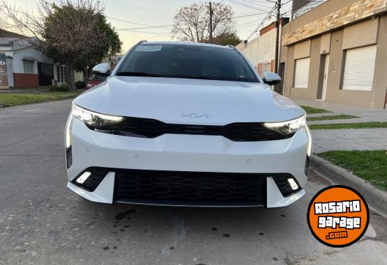 Autos - Kia K3 Cross GT Line 2025 Nafta 900Km - En Venta