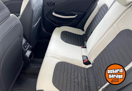 Autos - Kia K3 Cross GT Line 2025 Nafta 900Km - En Venta