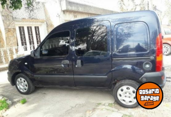 Utilitarios - Renault Kangoo 2012 Diesel 220000Km - En Venta