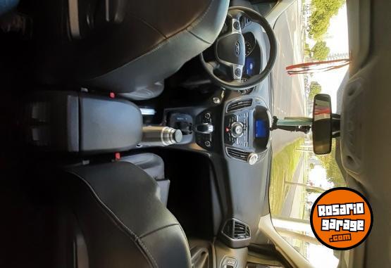 Autos - Ford Kuga 1.6 ecoboost 2014 Nafta 168000Km - En Venta