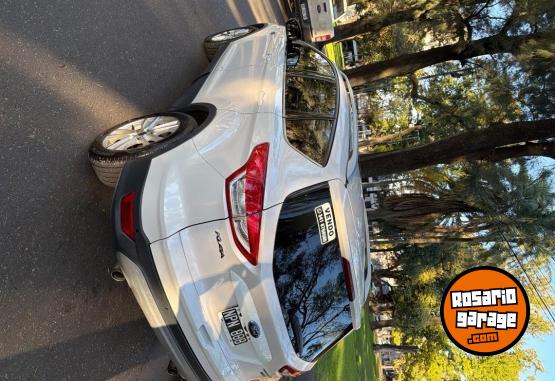 Autos - Ford Kuga 1.6 ecoboost 2014 Nafta 168000Km - En Venta