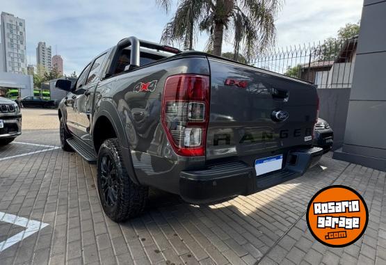Camionetas - Ford RANGER DC 4X4 FX4 AT 3.2 2022 Nafta 146000Km - En Venta