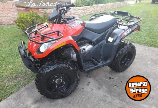 Cuatris y UTVs - Otra marca DVX PARRILLERO 2015  2850Km - En Venta