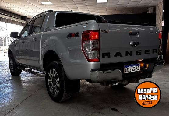 Camionetas - Ford Ranger Limited 4x4 AT 2020 Diesel 140000Km - En Venta
